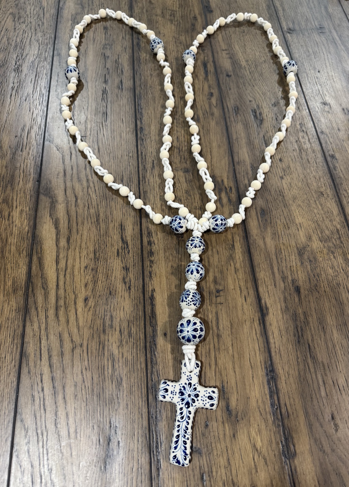 Ready-made lasso with Refined Traditional Blue Talavera beads, natural wooden beads, cord work, and ceramic cross